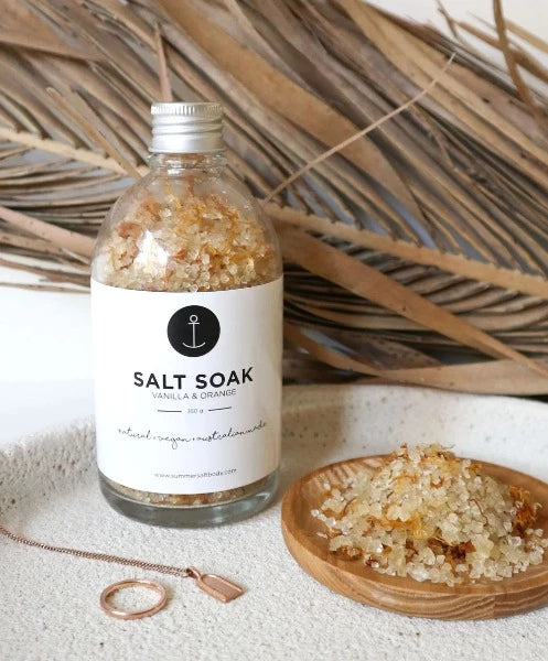 Summer Salt Body Salt Bath Soak Vanilla &amp; Sweet Orange 350g