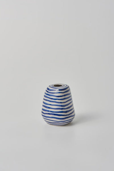Jones & Co Facet Vase Medium Blue Lines