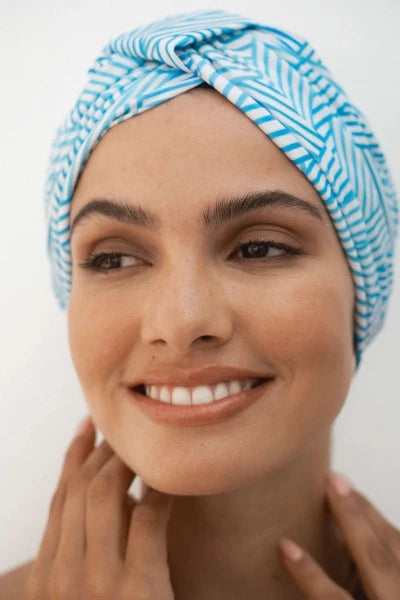 Louvelle Amelie Shower Cap in Aqua Stripe