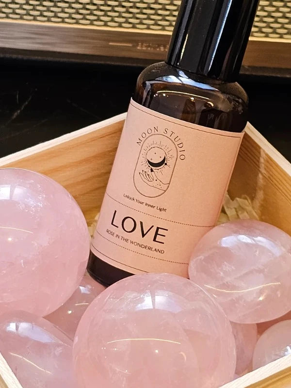 Moon Rituals Rose Quartz Love Spray