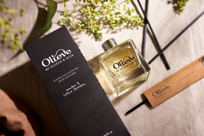Olieve & Olie Diffuser Amber & Lotus Blossom